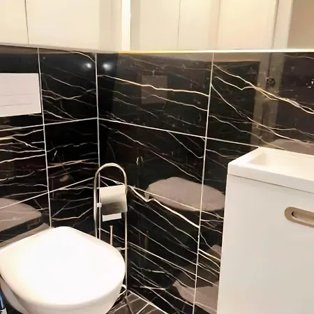 Effeil Tower Luxury Trocadero -2 Bedrooms *