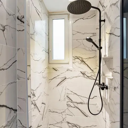 Effeil Tower Luxury Trocadero -2 Bedrooms